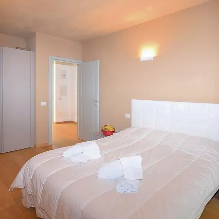 Apartamento Griante Le Maioliche